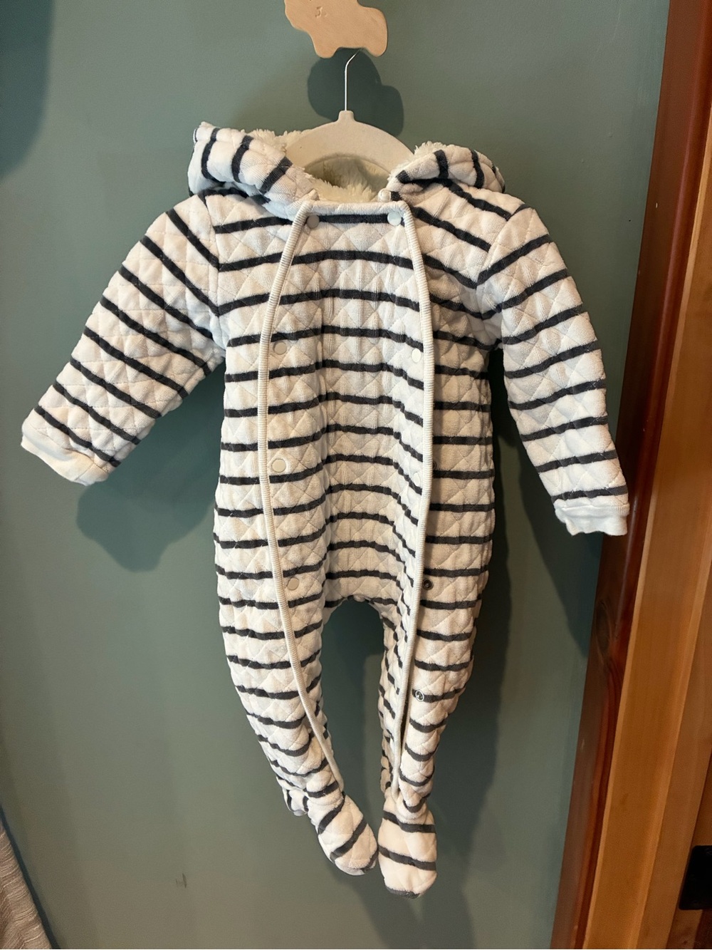 Nordstrom Striped Hooded One-Piece Snowsuit - White & Navy